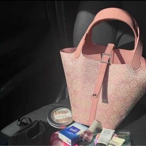 Textured Pink Tote Bag with Buckle Strap